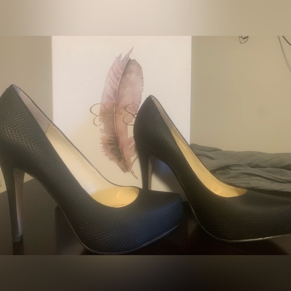 Jessica Simpson Stiletto Pump - Picture 1 of 5
